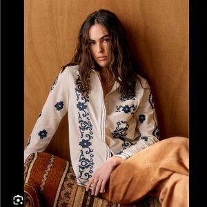 Sezane Tomboy Shirt - Sézane X Lucia Vergara Ecru With Violeta Embroidery